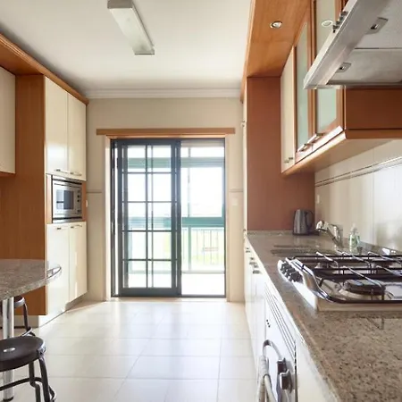 Carcavelos Apartment