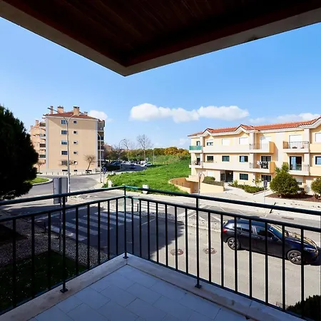 Carcavelos Apartment Апартаменты