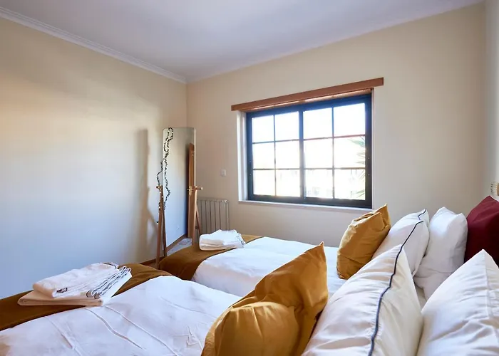 Carcavelos Apartment Διαμέρισμα *